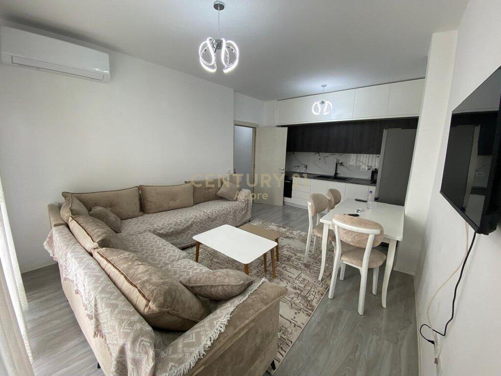 Super Apartament 2+1+2 për Qira në Unazën e Re !! 600 € /Muaj