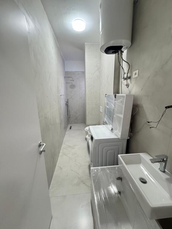 📢 Jepet me qera Apartament 1+1+ parkim, Fresk