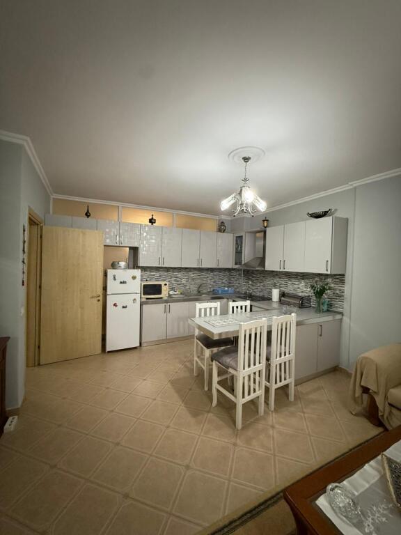 Apartment 2+1 for rent in Astir