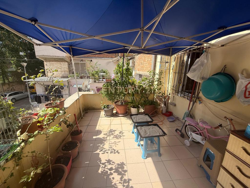 Shitet Apartament 3+1 – Zona e Oxhakut.  155,000 €