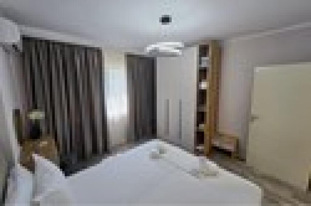 Apartment 1+1 for rent 9 Floors Center !