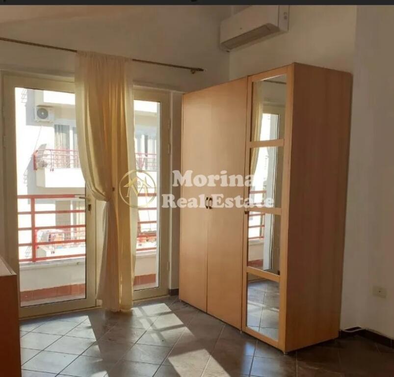 Qera,Papafingo , Liqenh i Thate, 1200 euro/muaj