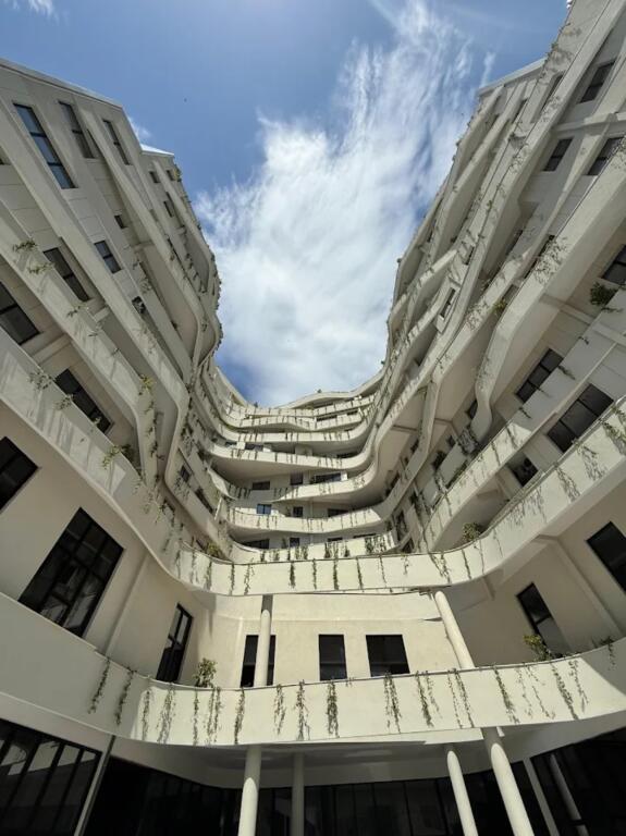JEPET ME QERA APARTAMENT 1+1 VASIL SHANTO