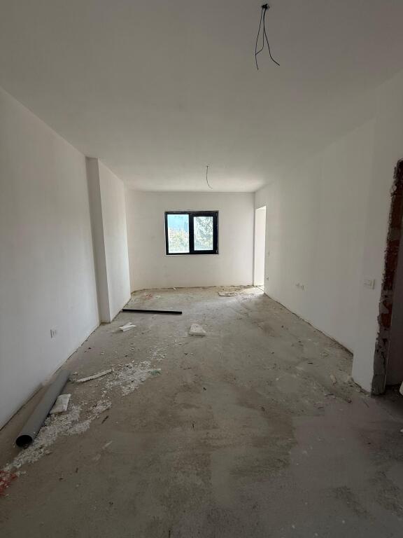 🏡 Apartment 1+1 for Sale – Corner Residence, Former Nisharaku, Gjergj Fishta Boulevard