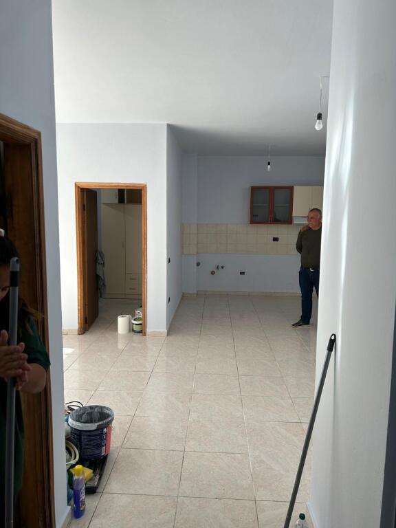 ✨ Apartament 2+1 në Plazh – Mbrapa “Pelikanit” ✨