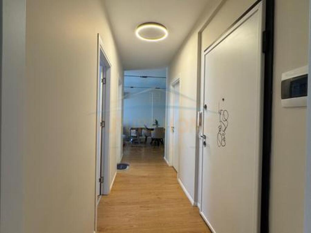 Shitet, Apartament 2+1+2, Rezidenca Future Home, Unaza e Re, Tiranë
