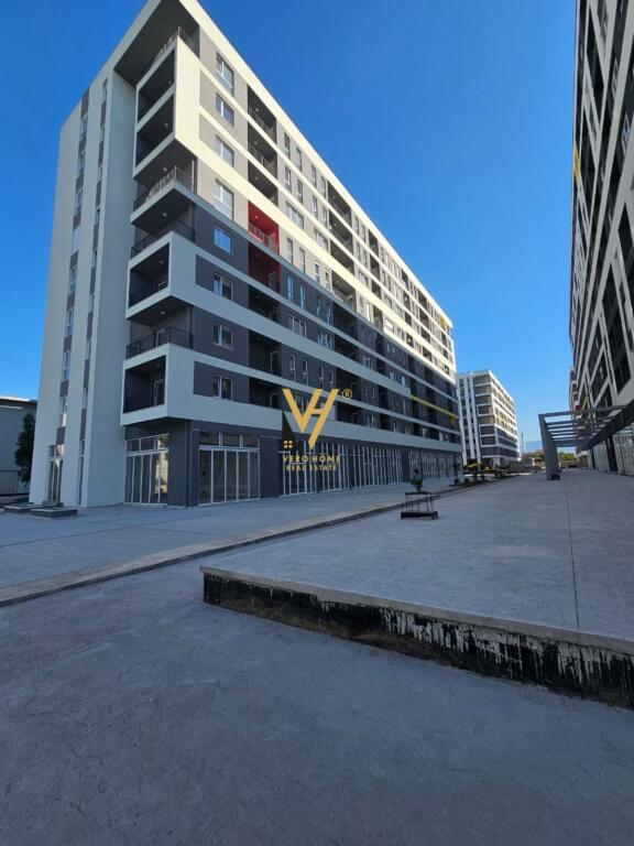 SHITET APARTAMENT 2+1+BLK TE UNIVERS CITY 108.000 EURO