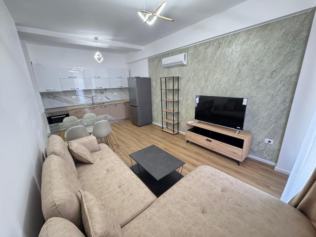 Jepet me qera Apartament 1+1+ parkim  Adresa ; Fresk Rezidenca OXA  Kati 2  I mobiluar  Cmimi 45,000 lek ne muaj