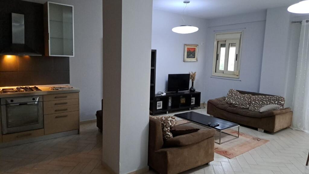 Jepet me qira 2+1+2 DON BOSKO PERBALLE VIZION PLUS 600 mije