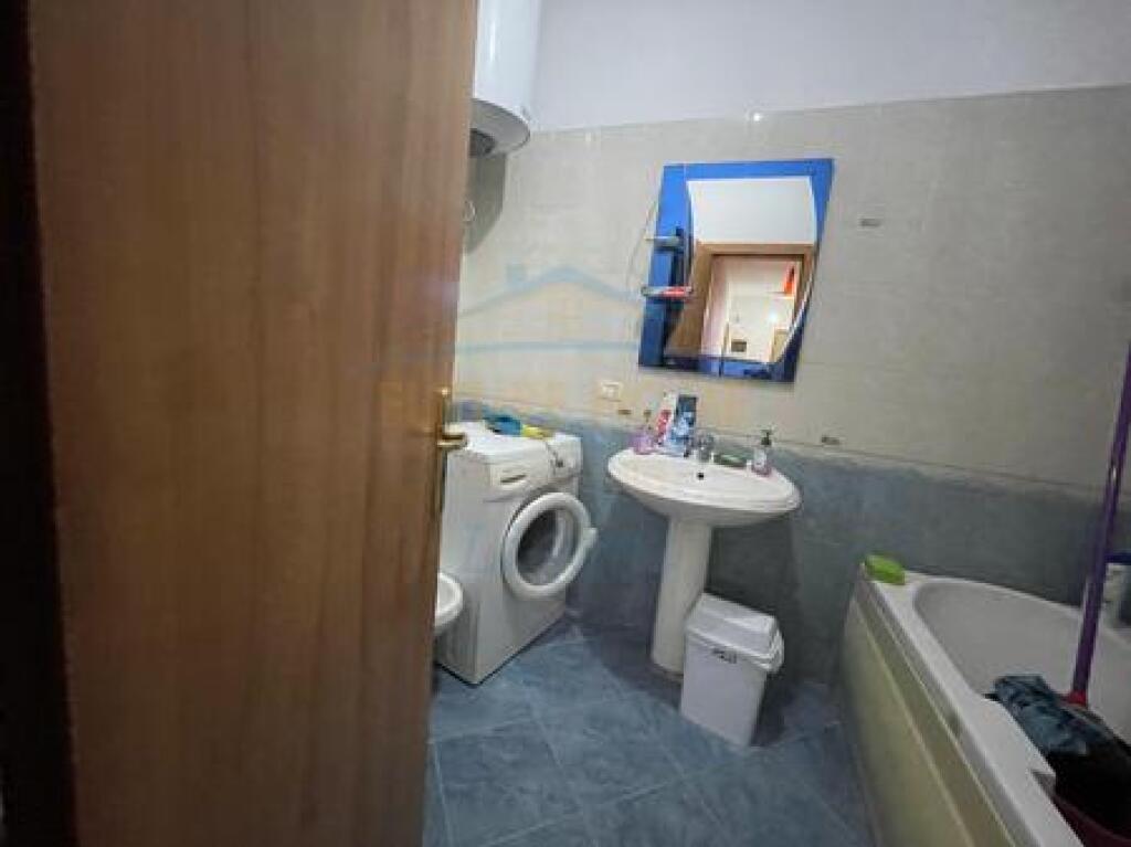 Qera, Apartament 2+1, Kodra e Diellit, Tiranë.
