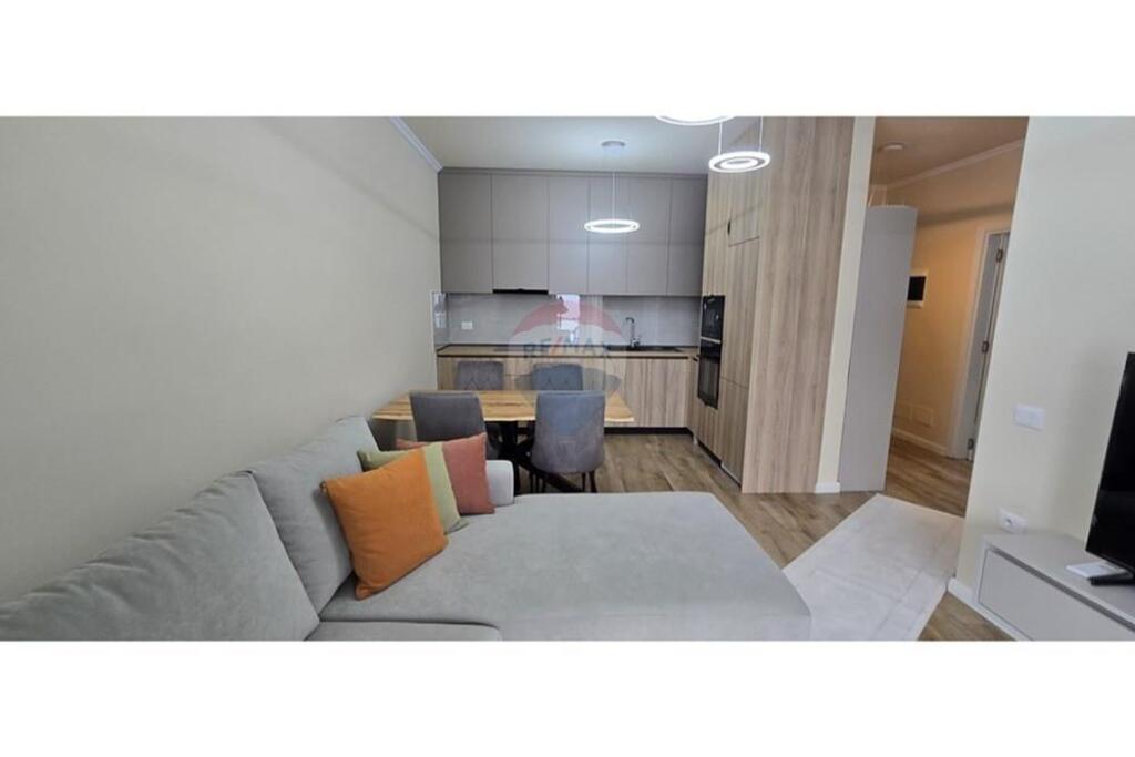 For rent 1+1 apartment with parking, Dry Lake!