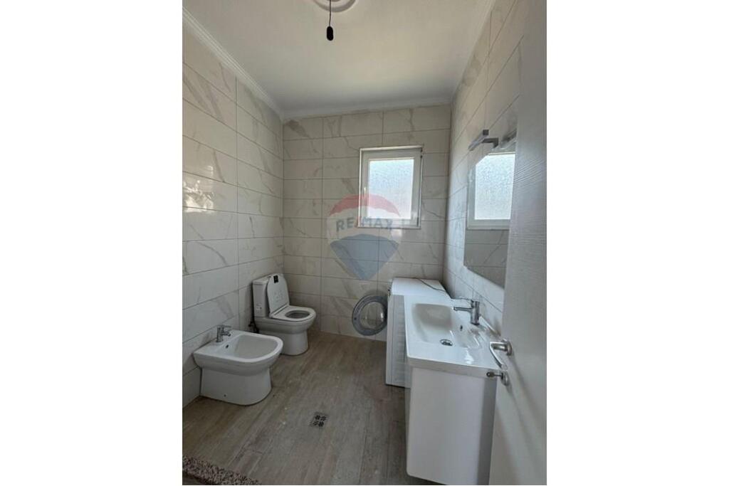 Apartament 2+1 per qira