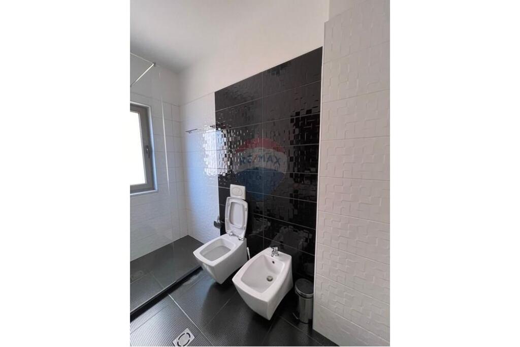 APARTAMENT 2+1+2 PER QIRA TE KOMPLEKSI DELIJORGJI
