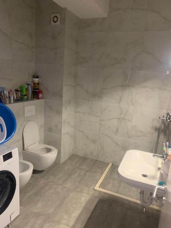Shitet super apartament 2+1 tek Rezidenca Mangalem 21 ne Ali Dem me hipoteke