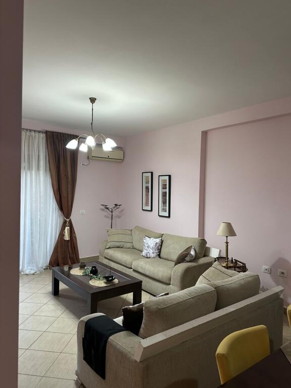 Apartament me qera 2+2 ne Astir