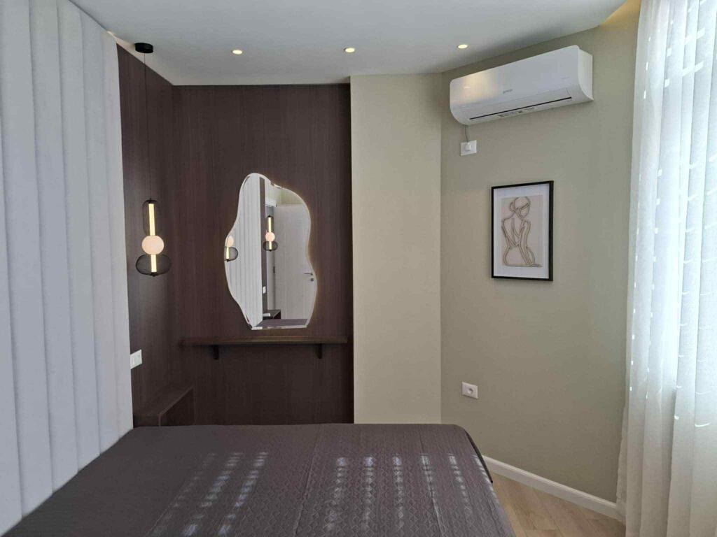 📢Jepet Apartament  1+1 Rruga e Bogdaneve