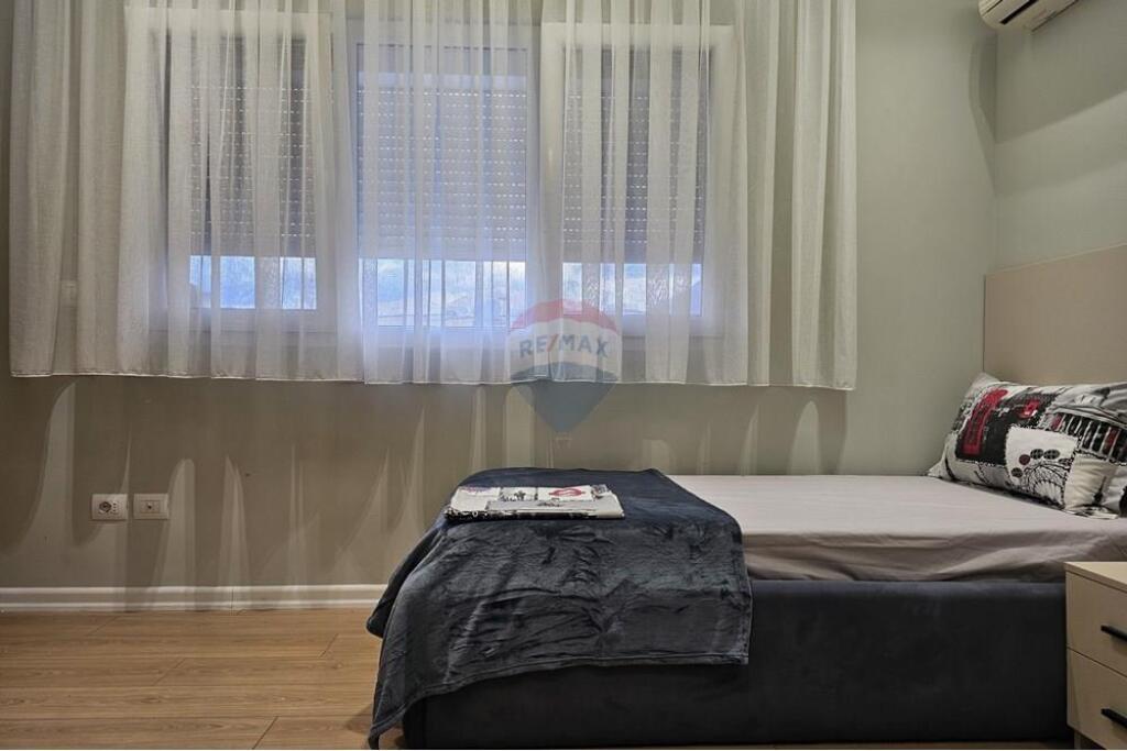APARTAMENT 2+1 PER QIRA TE MATERNITETI I RI