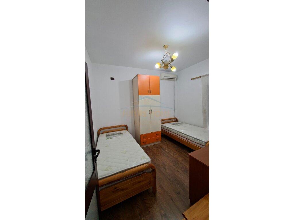 Qira, Apartament 2+1+2, Rruga Mine Peza, Tiranë