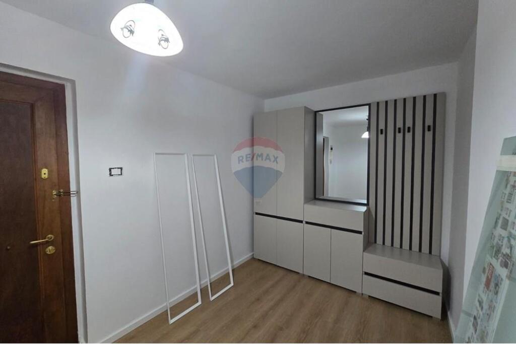 Apartment 2+1+2 for rent in Bllok