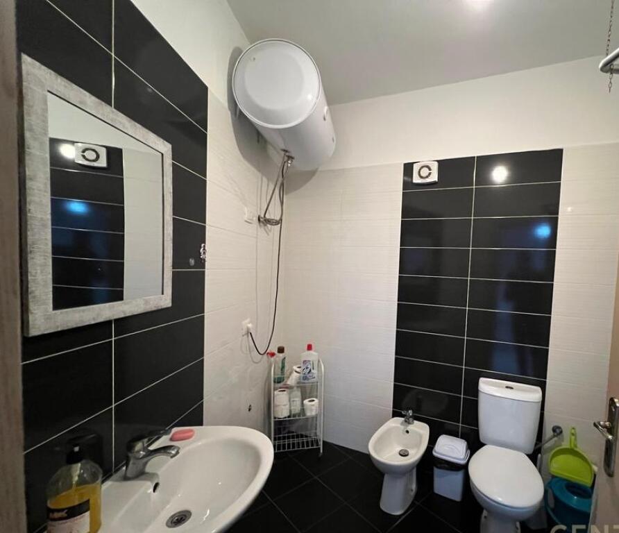 Appartamento 1+1 in affitto al Bulevardi Migjeni, Astir