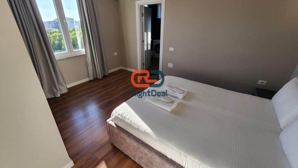 Prane Ish-Ekspozites, Shitet Super Apartament 2+1+2, Totalisht I Investuar !!