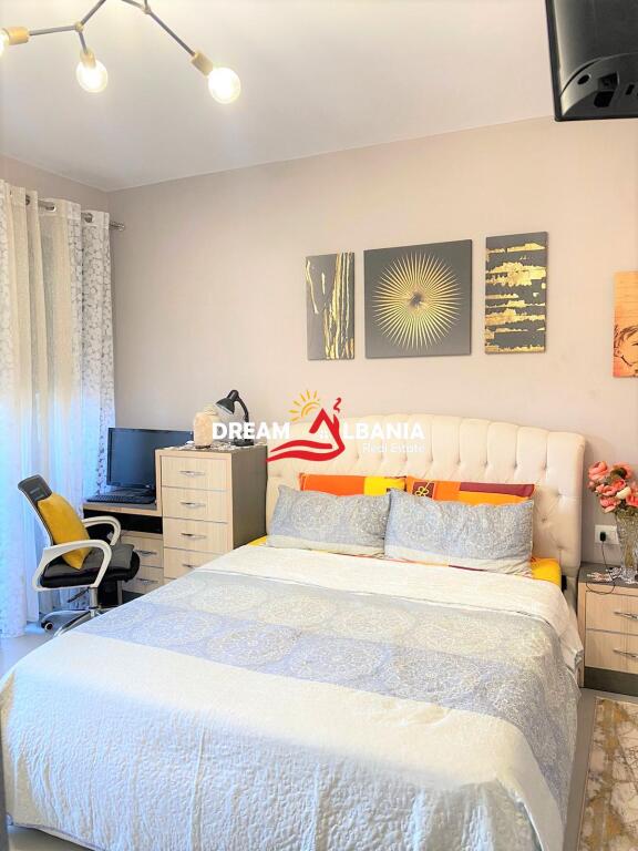 Super Apartament 1+1+2 Ballkone+Depo me Qera tek Stadiumi Dinamo ne Tirane (ID 4211948)