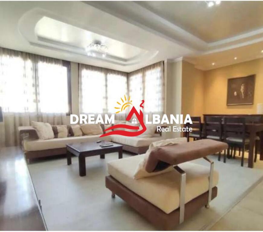 3+1 apartment for rent in the Blloku area near the Faculty of Law in Tirana (ID 4231317)
