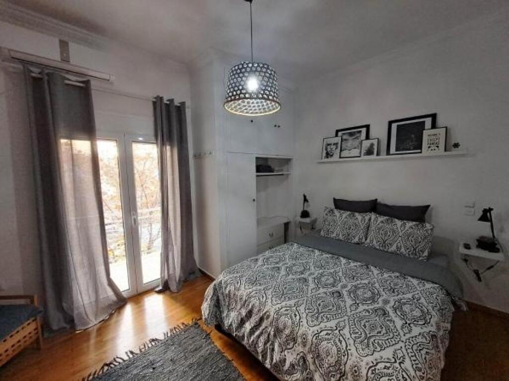 Apartament Me Qera 2+1 Tek ish Restorant Durresi (ID B2201464) Tirane