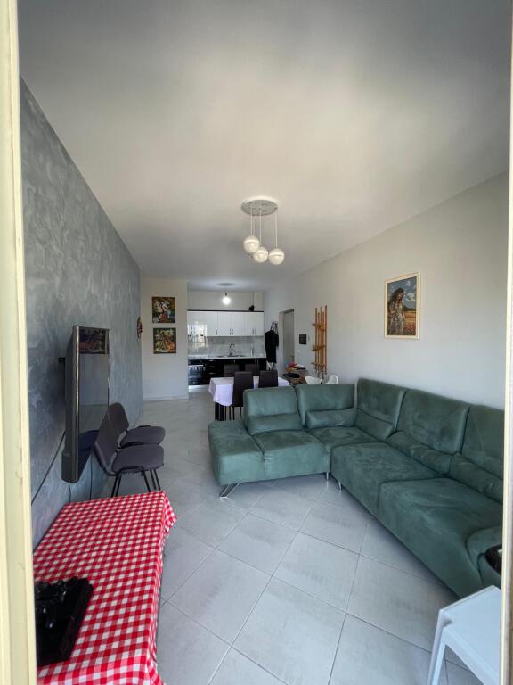 Apartment for sale in the center of Orikum