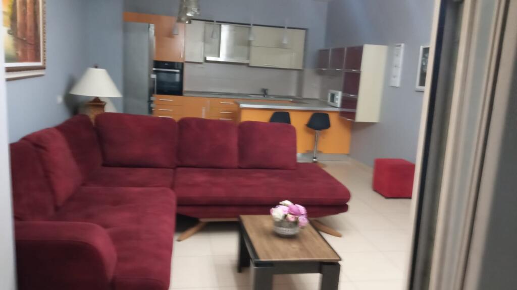 Affitto appartamento in via Siri Kodra vicino a Selvise
