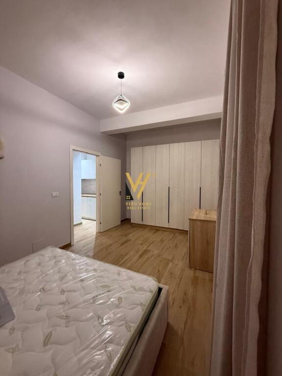FOR RENT ENTRANCE 1+1 IN YZBERISHT 40,000 LEKE