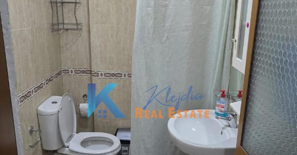 Apartment 1+1 for rent on Kavajes Street, behind the Globe center