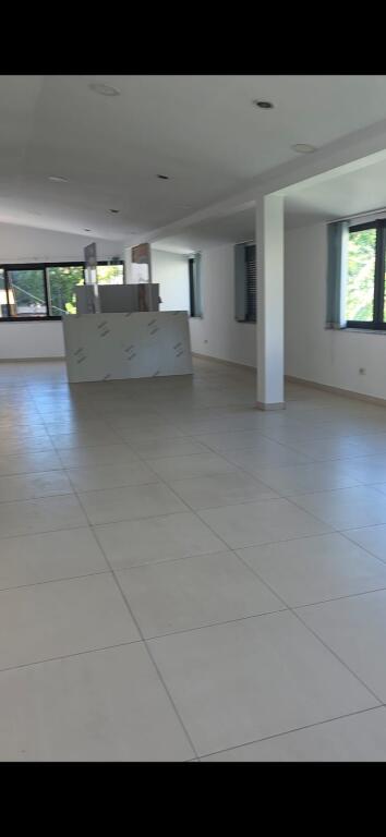 SUPER DUPLEX FOR RENT ADJACENT TO THE IRANIAN IN BRRYL