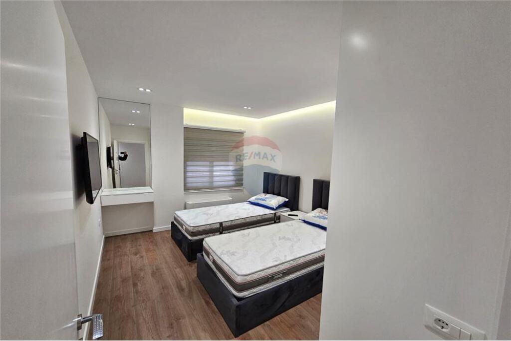 Apartament 2+1 me qira ne Myslym Shyri !