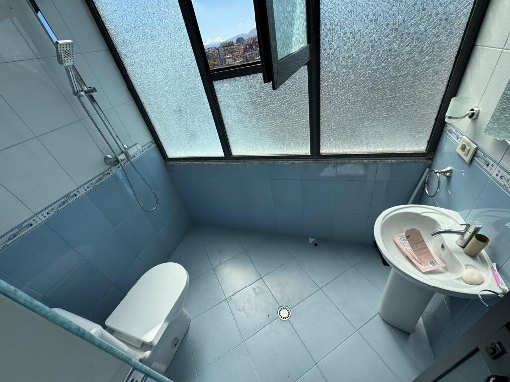 🚪Rent Apartment 2+1+2  📍Old Nesharaku behind Square 21💶 Price: 600 euro per month