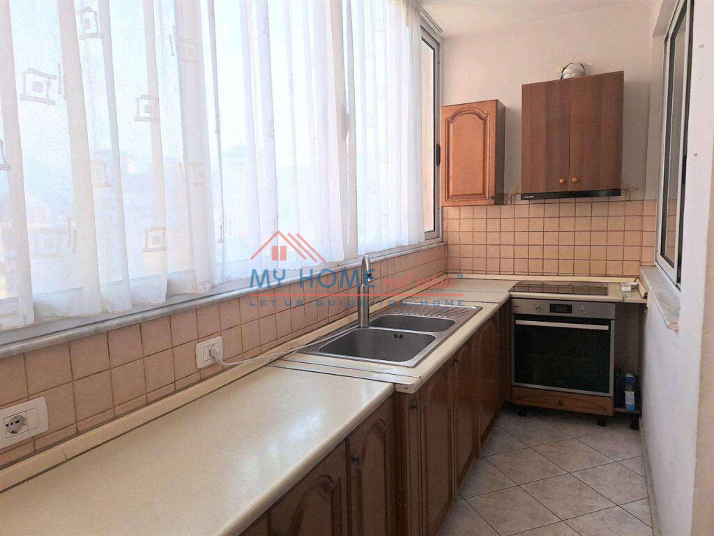 Apartament 3+1 me qera ne rrugen Siri Kodra ne Tirane