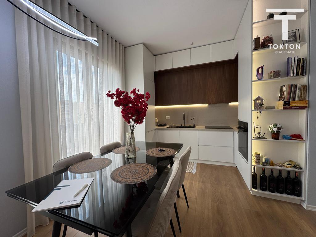 SHITET, APARTAMENT 1+1, PORCELAN, TIRANË