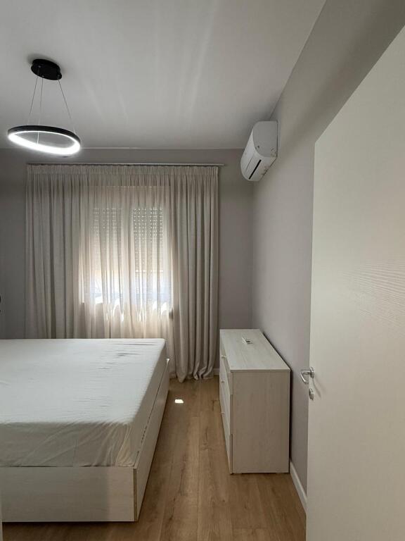 Apartment 1+1 for rent at Pazari i Ri!