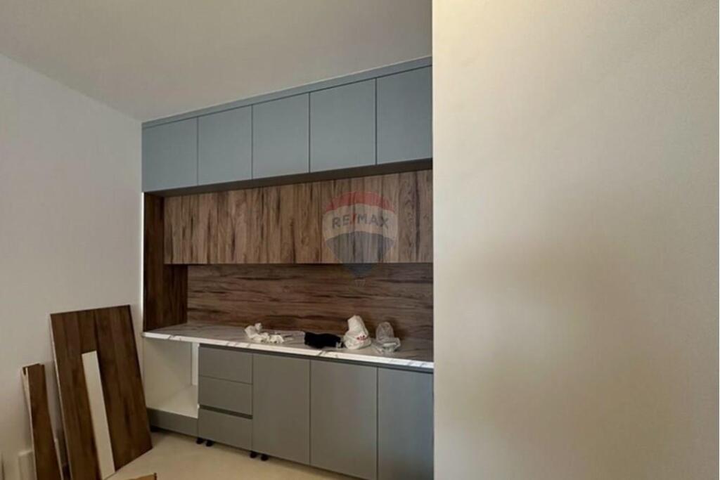 Apartament 2+1+2 tualete, ne Astir, prane Well.