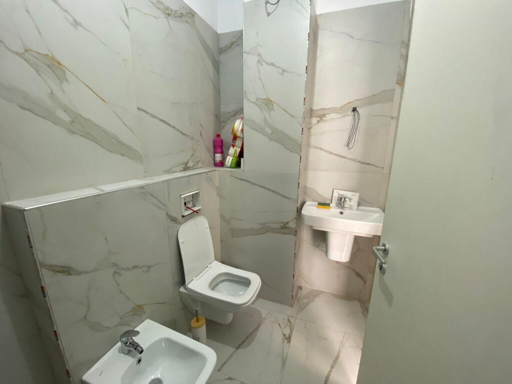 QERA, APARTAMENT 2+1+2+ POST PARKIMI, ISH DOGANA