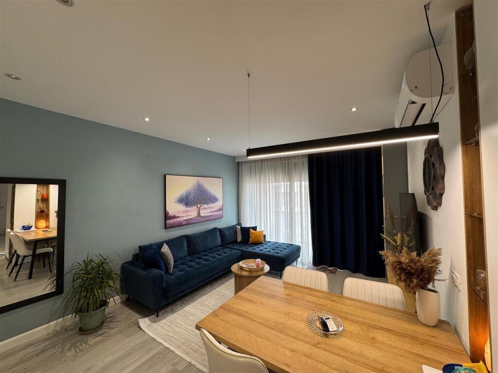 SHITET APARTAMENT 2+1 DON BOSKO 260.000 EURO