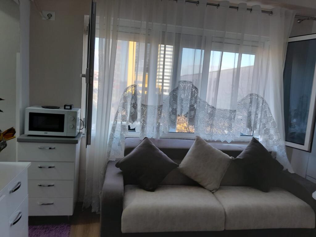 Apartment 1+1 for rent in the center of Piaca.