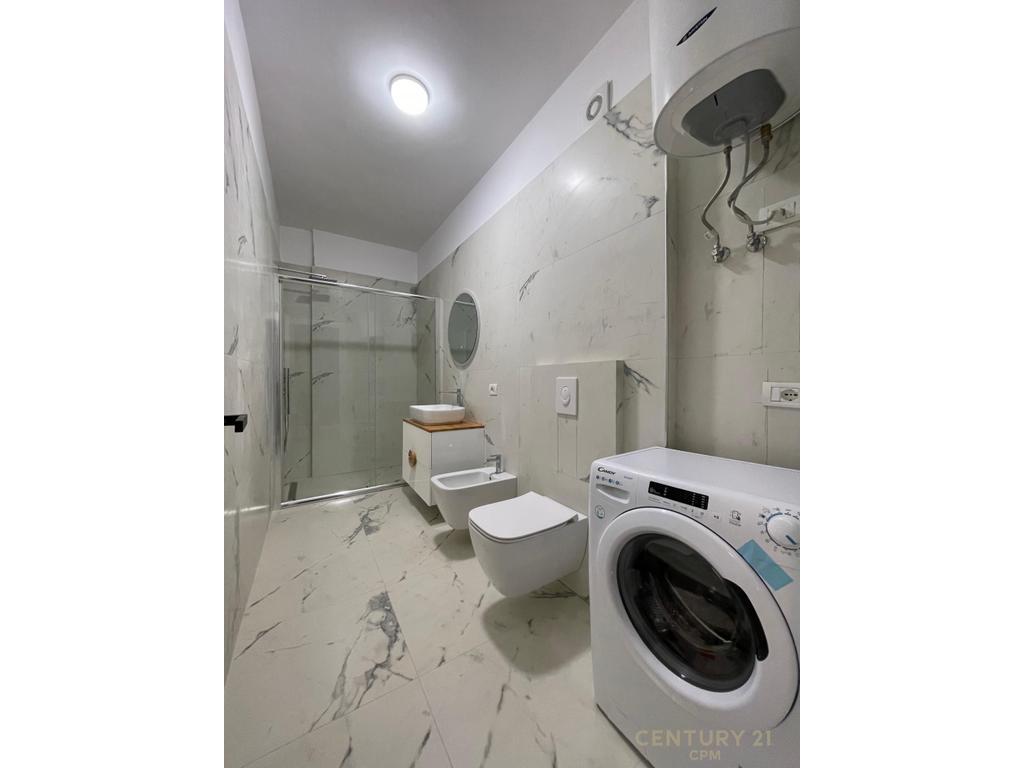 APARTAMENT 1+1 ME POST PARKIMI PER QIRA TEK PAZARI I RI
