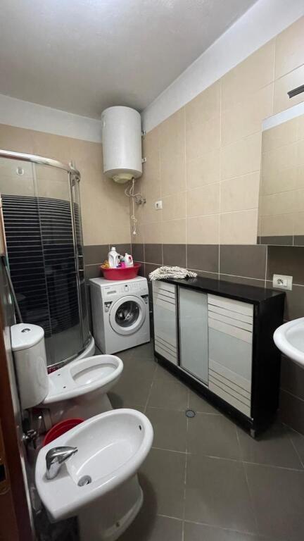 Apartament 1+1 me qera qender ne Tirane