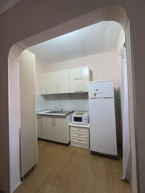 APARTMENT 2+1 ON KAVAJES STREET