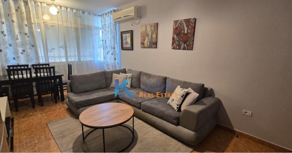 Apartment 1+1 for rent on Kavajes Street, behind the Globe center