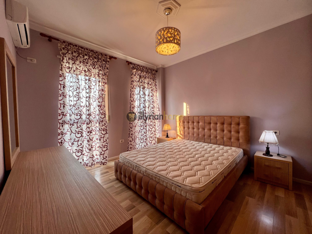 Appartamento 1+1 in affitto, "Pazari i Ri", Tirana
