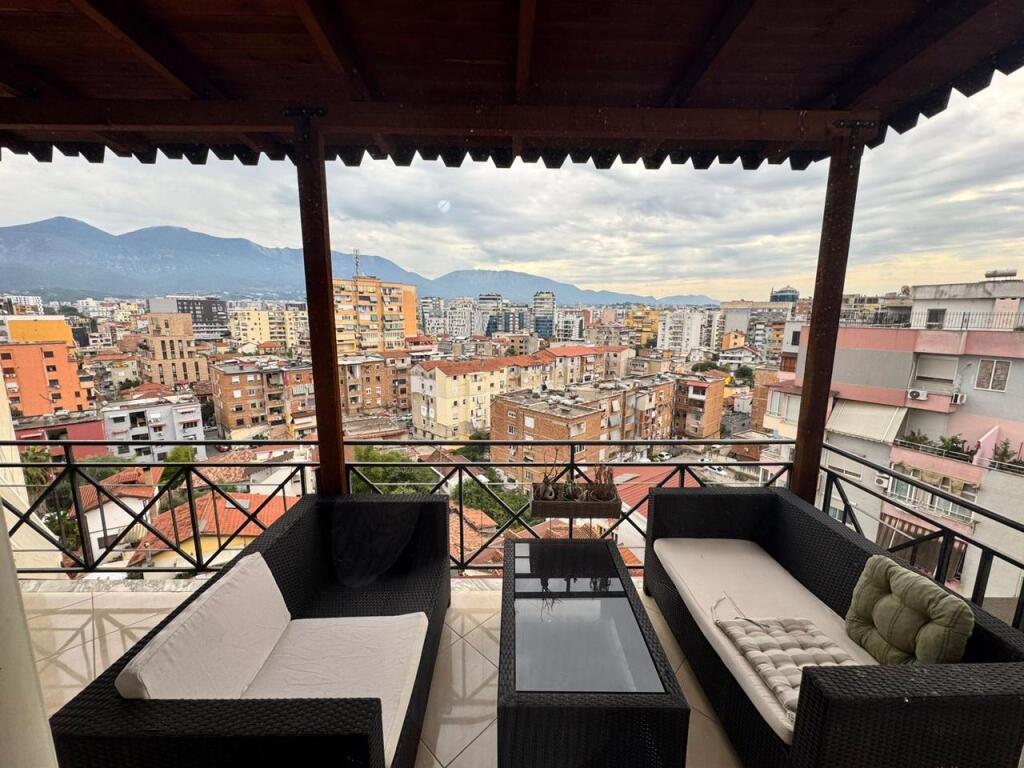 Modern Apartment 2+1 for Rent - Barrikadave Street, 
