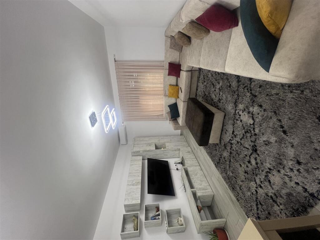 Apartment 2+1 for rent near the Ballet School