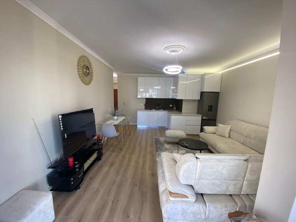 Apartment 1+1 for rent near the Train Station